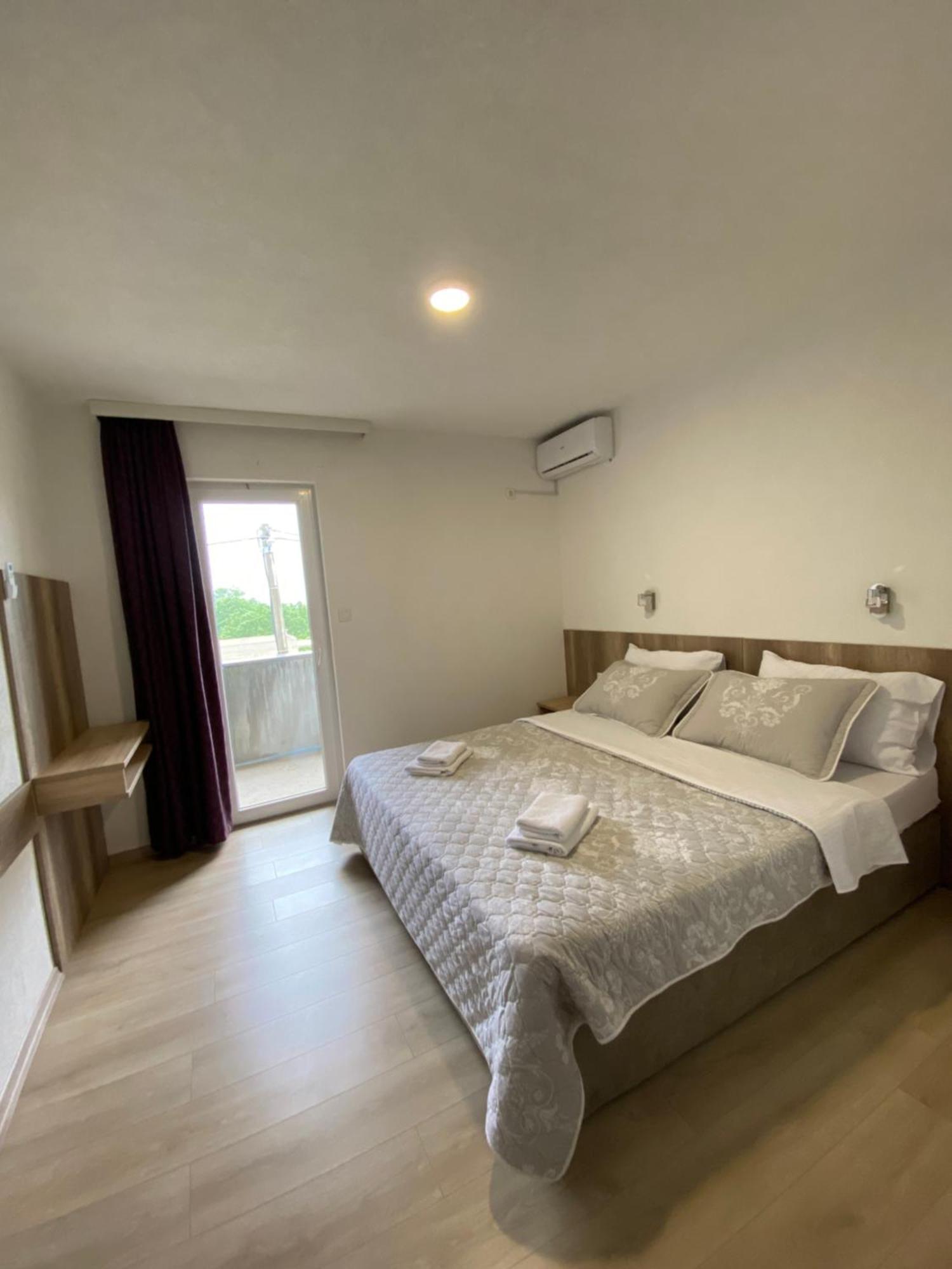 Bed and Breakfast Pansion Raspudic Međugorje Exterior foto